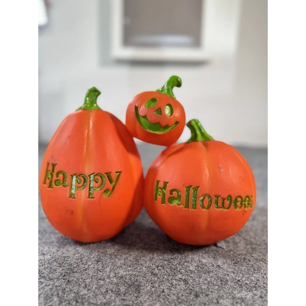 Vintage Light Up Gemmy Pumpkin set 